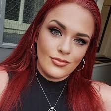 Danielle Knott updated her profile picture.