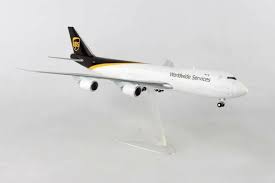 It has a cruise speed of mach 0.85 and can reach an altitude of more than 43,000ft. Herpa Wings 1 200 Scale Commercial Ups 747 8f 1 200 Bn He558822 For Sale Online