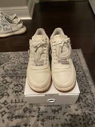 Fusing the perfect embodiment of la flame's personality and esoteric style, the air force 1 has truly been made his own. Travis Scott Air Force 1 Sail Ebay