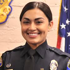 Daisy Dowd's Instagram, Twitter & Facebook