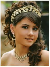 Peinados con corona de 15 años – Belleza y Estilo