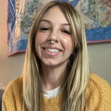 Erin Stein's Instagram, Twitter & Facebook