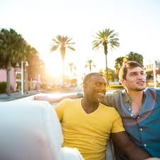 Het biedt een eigen strand, 2 buitenbaden, tropische tuinen, gratis wifi en gratis privéparkeergelegenheid. Gay Friendly Hotels Resorts And B Bs Visit St Petersburg Clearwater Florida