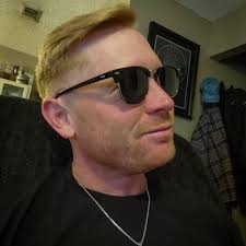 Delilah Ramirez (@delilahariell)