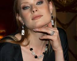 Necklace Leila silver with black agate cubes