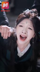 Pregnant with Billionaire's Twins, Love Begins