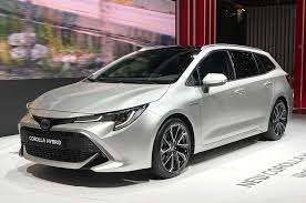The 2019 toyota corolla has an excellent reliability rating, but its subpar cabin materials, frustrating toyota corolla se: New 2019 Toyota Corolla Touring Sports Pricing Revealed Autocar