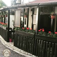 images?q=tbn:ANd9GcQgIjf2DtWEwMCHt7zEd5y