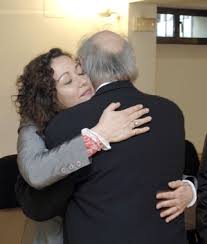 Como reconocimiento al conjunto de su obra, carlos saura recibió el global life time achievement award en el 10º festival internacional de cine de mumbai en 2008. Carlos Saura Y Eulalia Ramon Se Han Casado