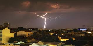 Les orages pourraient porter un peu de grêle. Gcxe973s5bif M