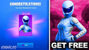 Fortnite's new venom skin has finally been revealed after teases and leaks hinted at its arrival, and like many of the other marvel skins released in the the venom cup in fortnite is official. How To Get Female Honor Guard Skin In Fortnite Fortnite Skin Concept Youtube
