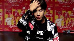Here's how fans are reacting to his hot body. Top 30 Jhope Sexy Gifs Find The Best Gif On Gfycat