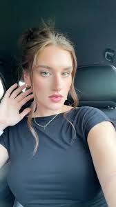 Hope Slaughter (@h.opeivory)