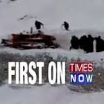 killed, missing avalanches north Kashmir