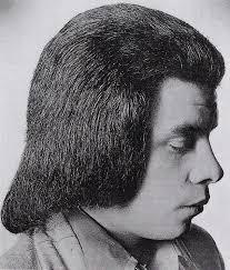 70s hairstyles were known for experiments and some unisex head bands came into existence which were wore by men and women. 1960s And 1970s Were The Most Romantic Periods For Men S Hairstyles Bored Panda