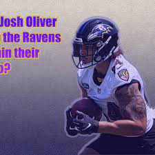 A raven is any of several species of large birds of the genus corvus. Uvmm0bpvfffthm