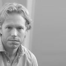 Alexander Lloyd's Investing Profile