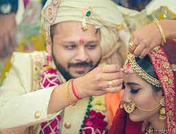 You can approximate a couple's marriage date if you know the birth date of the oldest child. Marriage Prediction By Date Of Birth To Find Your Perfect Wedding Date