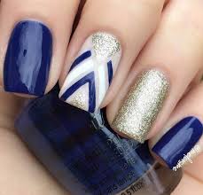 Nous garantissons la qualité de nos produits par leur provenance exclusive d'allemagne le gel permet pour celles qui le souhaitent , de rallonger les ongles et/ou de modeler des ongles plats, ou disgracieux. 23 Meilleurs Modeles D Ongles En Gel A Copier En 2019 Makeup Jet Home Of Beauty Inspiration