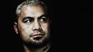 Mark Hunt, UFC star, reveals ugly upbringing in book Born to Fight