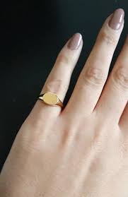Mvhigh is a price comparison platform which lets you discover the best gift ideas across a wide array of categories that include 14k yellow gold 11.0x9.5mm closed back signet band ring size 5.00 fine jewelry gifts for women for her. 18k Diamond Signet Ring Star Setting Signet Ring 14k Solid Etsy In 2021 Signet Rings Women Womens Jewelry Rings Pinky Rings For Women