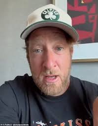 Dave Portnoy defends leaving the Tom Brady Patriots Hall of Fame ceremony  EARLY: 'I will not apologize'