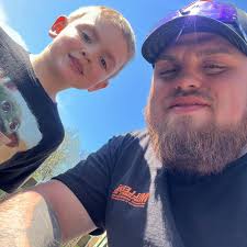 How to fix no sound issue with aftermarket stereo system in Mercedes ML 320?