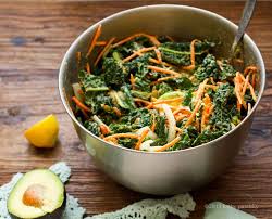 5 Step Raw Kale Salad God Kale Was My Best Friends One Of My Favorite Things In California Smoothies In Th Vegetarian Recipes Kale Salad Recipes Kale Salad