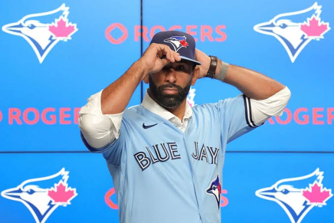 Former big league slugger José Bautista signs one-day contract to retire  with Blue Jays | The Seattle Times