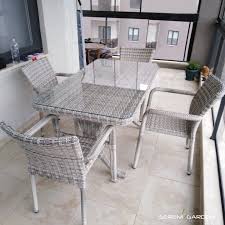 Balkon, bahçe ve teras gibi mekanlarda kullanabileceğiniz dayanıklı ve sağlıklı yapıya sahip tüm rattan masa sandalye fiyatlarına sitemizden ulaşabilirsiniz. Losso Rattan Masa Takimi Mobilya Fikirleri Dis Mekan Mobilyalari Ev Dekoru