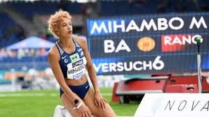 Maybe you would like to learn more about one of these? Auf Formsuche Vor Olympia Weitspringerin Malaika Mihambo Sport Sz De