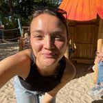 Carla Connell's Instagram, Twitter & Facebook