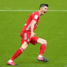 Robert lewandowski hat am samstag beim 4:0 (1:0) gegen den 1. Fc Bayern Demontiert Gladbach Irre Lewandowski Show Muller Rekord Wackelt Gewaltig Fc Bayern