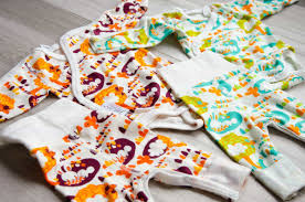 Das kleider, hosen & co shopping solltest du vielleicht noch. Bunte Fruhchenmode Tom Tragt Gr 44 Kinderkleidung Baby Kind Und Meer