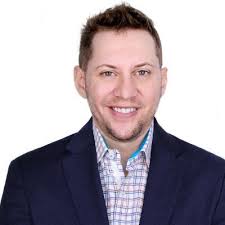 Ryan Weinstein (@RyanVWeinstein)