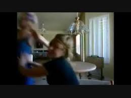 ストリーミング配信中にノリノリの母親が乱入ｗｗｗｗｗｗ ニコニコ動画