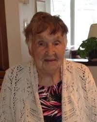 Nellie Bailey's Instagram, Twitter & Facebook