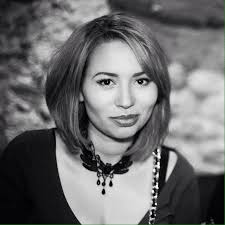 Where Are They Now? Alumni Edition! Maria Langlois, 2011 Sierra, graduated  from UT in 2013. She worked in healthcare technology for about year when  she started a dual masters degree in behavioral