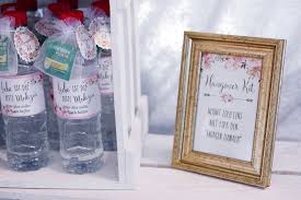 Schild Fur Das Hangover Kit Bei Der Hochzeit Foto Die Ceh Hochzeit Shop Gastegeschenk Hochzeit Hochzeit