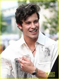 Shawn mendes will celebrate 23rd birthday on sunday, august 8, 2021. Shawn Mendes Camila Cabello Hold Hands While Celebrating His 21st Birthday Photo 4332927 Camila Cabello Shawn Mendes Pictures Just Jared