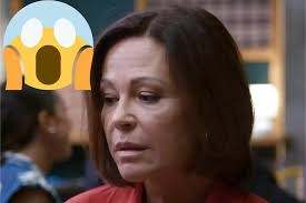 Com si fos ahir' del 12 de novembre: La Gina espantada, pren una decisió