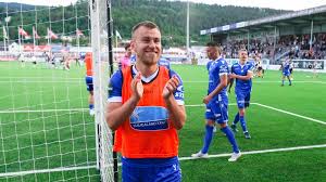 Hagatjernsveien 17, mjöndalen 3050 mjøndalen noruega. Vi Spiler Hjemmeseier For Gytkjaer Og Lyngby Til 3 05 Odds