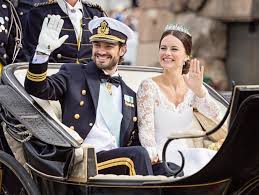 Jogos para vestir sua princesa favorita. Cuplul Regal Al Suediei PrinÅ£ul Carl Philip Si SoÅ£ia Sa PrinÅ£esa Sofia Au Fost DiagnosticaÅ£i Cu Covid 19