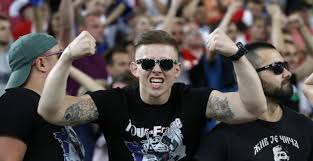 Maybe you would like to learn more about one of these? Russische Hooligan Wij Hebben Laten Zien Dat Engelse Hooligans Wijven Zijn Voetbalprimeur Be