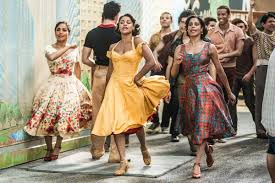 Hitting theaters for the first time in 1961, this adaptation of the 1957 broadway musical by the same name put a modern spin on shakespeare's classic story of rom. West Side Story 2021 Filmaffinity