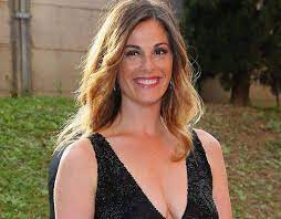 Diventata famosa grazie a zelig, dove l'abbiamo vista in vanessa incontrada. Vanessa Incontrada Chi E Compagno Eta Vita Privata Carriera Foto