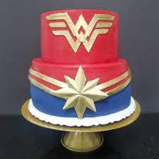 Take out the blue sized special shout out to joyce from joyliciouscakes this cake was inspired by a cake she made, design. Bolo Mulher Maravilha E Capita Marvel Marvel Cake Marvel Birthday Cake Marvel Birthday Party