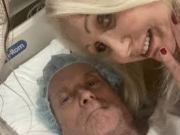 Dee Echols's Instagram, Twitter & Facebook