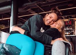 Sjå den fantastiske stemninga på øyacup! Treningsprofilen Camilla Julie Og Jeg Er Kjaereste Camilla Lorentzen Shotoe