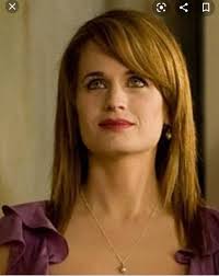 Esmes hair color changing in every part is kind of strange. In the books  she has dark hair and looks like Snowwhite... I love that in last 2 movies  she had dark